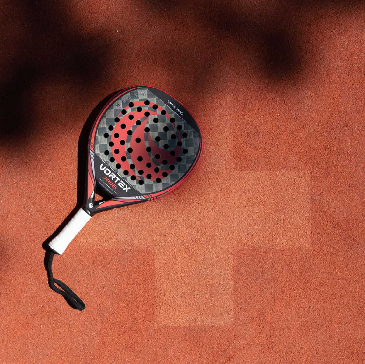 Le padel en Suisse – Pourquoi ce sport cartonne ? Image